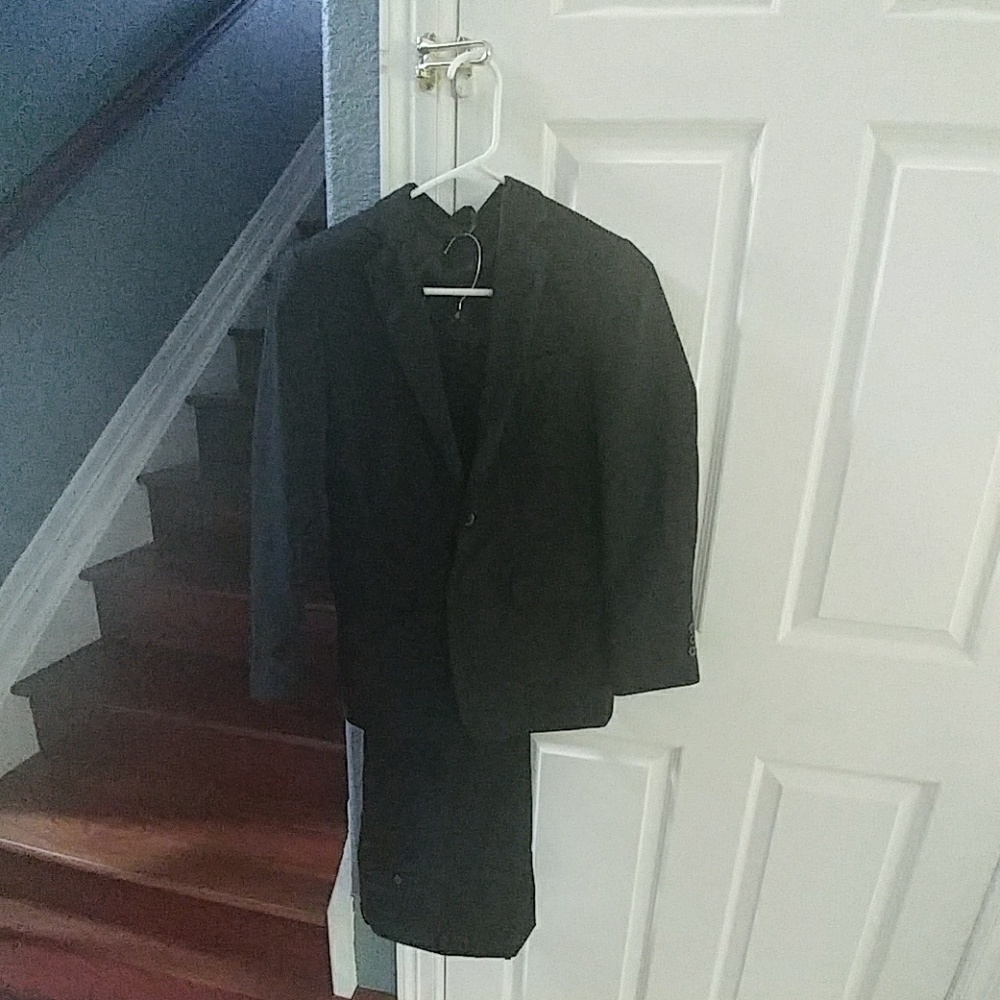 Boy's suit